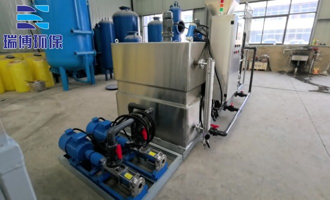 �U��̎����ˎ�b�õ�������ЙC�U��̎���O��|Σ�U����������܇�g������̿|����̎���O��S�Ҍ��ĈD